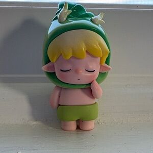 Heyone Mimi elf figure